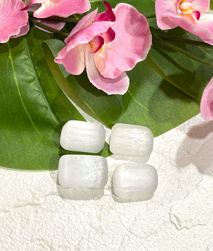 Ulexite Tumbled Stone