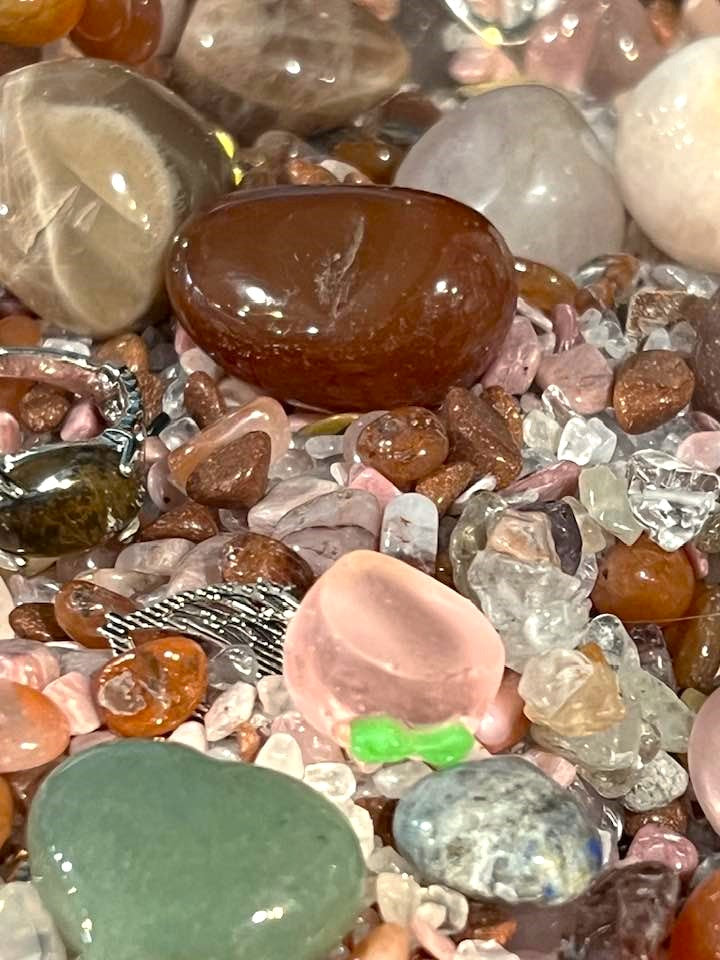Love Crystal Confetti Scoops