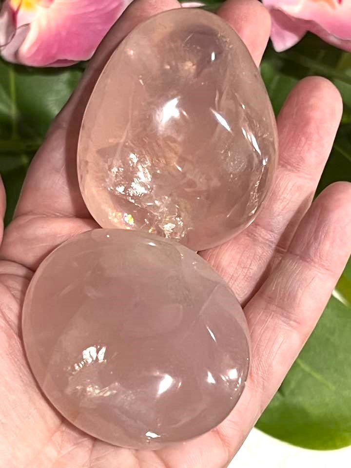 Rose Quartz Palm Stone