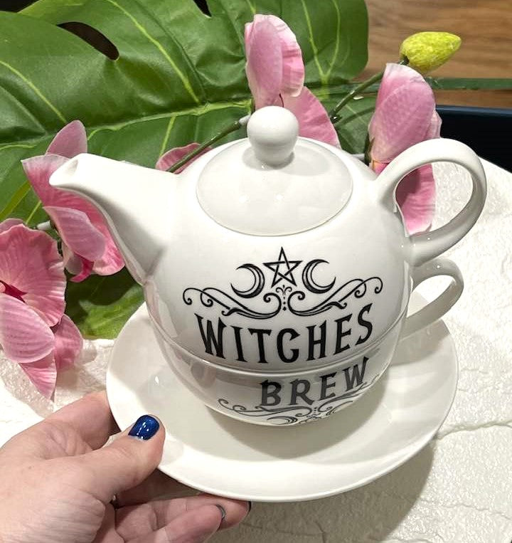 Tea Cup & Pot Set