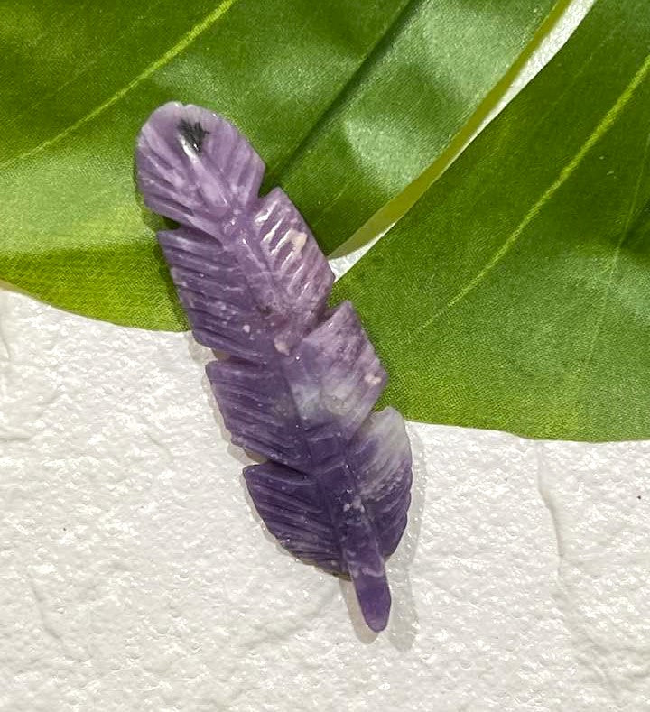 Feather Carving in Yellow Calcite, Flluorite, Lepidolite, Cherry Blossom Agate, Moss Agate or Aventurine.