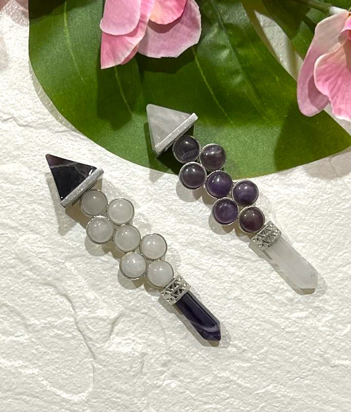 Pyramid Wand in Clear Quartz and Amethyst