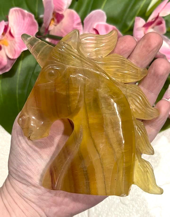 Unicorn Extra Large in Chevron Amethyst, Rose Quartz or Yellow Fluorite 4.5"