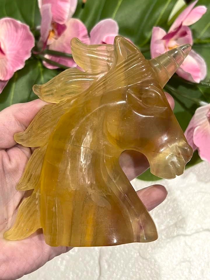 Unicorn Extra Large in Chevron Amethyst, Rose Quartz or Yellow Fluorite 4.5"