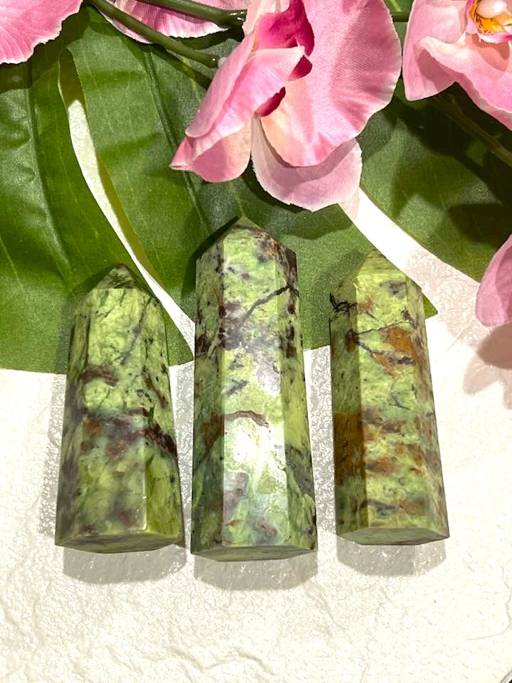 Green Opal Point