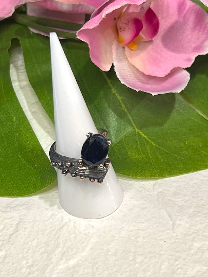 Artisan Turkish .925 Silver Asymmetrical Ring with Deep Blue Kyanite Size 9.5