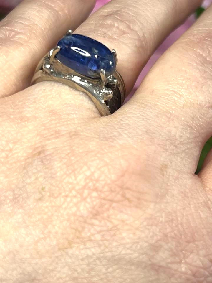 Artisan Turkish Silver with Blue Kyanite Size 8