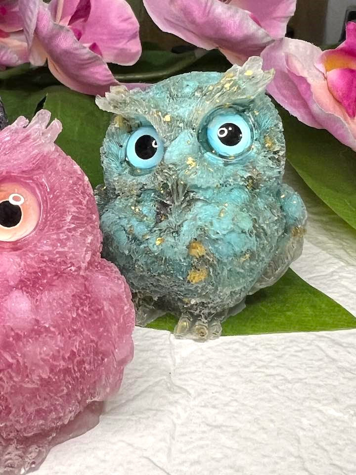 Crystal Chip Owl in Turquoise, Rose Quartz, Tiger's Eye, Lapis Lazuli or Amethyst