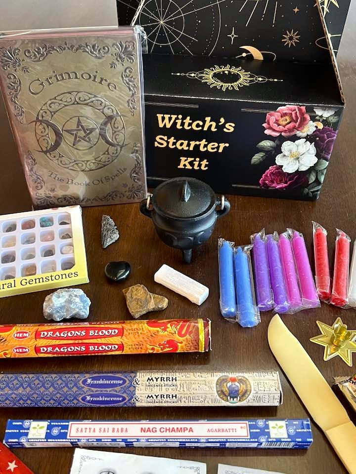 Witch's Starter Kit 75 items