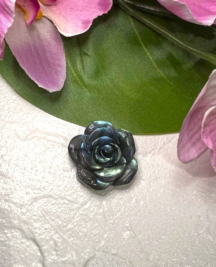 Labradorite Rose for Psychic Abilities