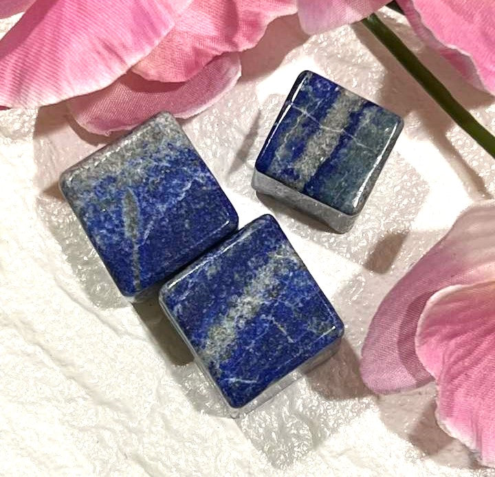 Cube in Aquamarine Lepidolite Lapis Lazuli