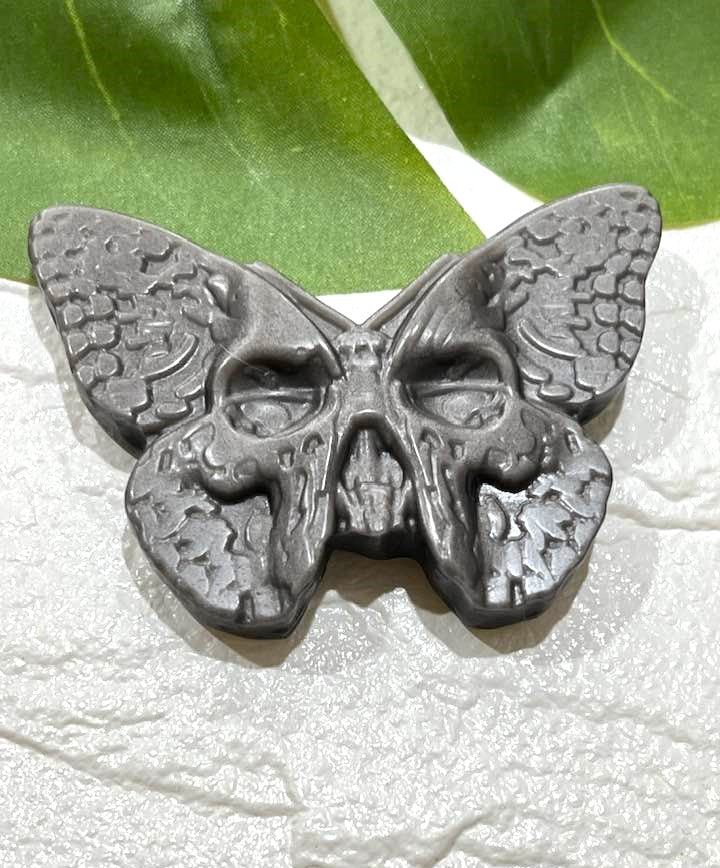 Gothic Skull Moth in Silver Sheen Obsidian