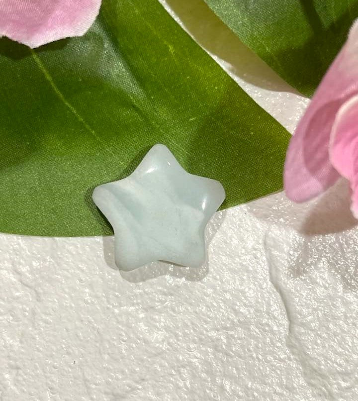 Star in a variety of stones 1"