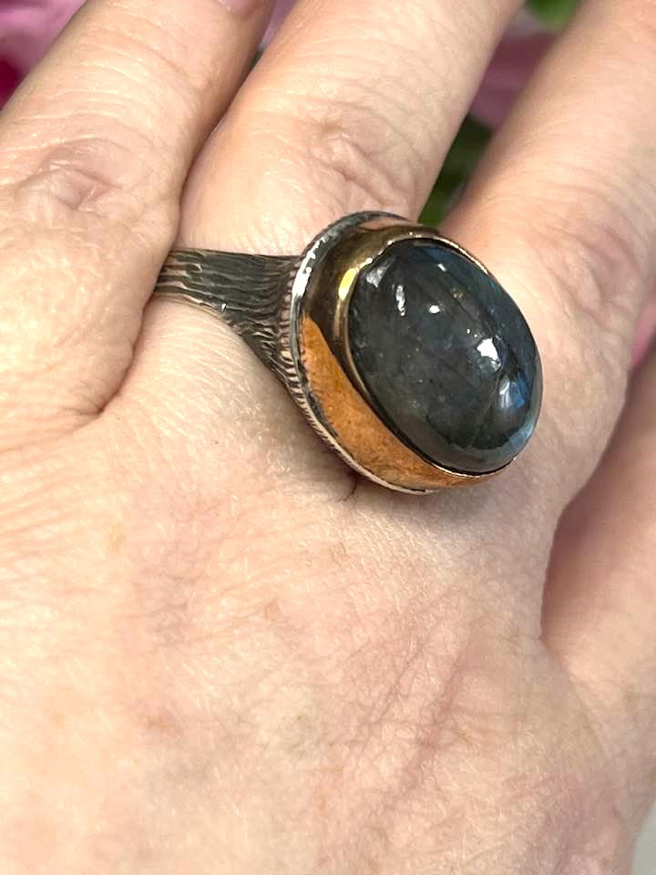 Artisan Turkish Silver Ring with a Butterly Wing Flash Labradorite